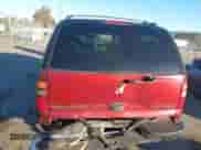 ✅ 2002 Chevrolet Suburban LT • VIN: 1GNEC16ZX2J235759 • Lot: 43468036. Listed on IAAI with 212,553 mi. Free auction sales archive from the USA and detailed vehicle history report at DreamBid. Image 16.