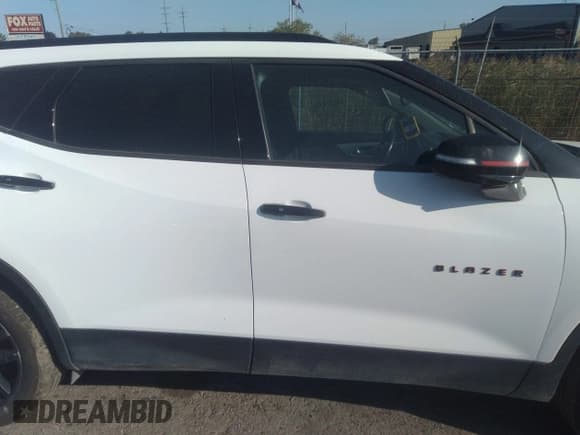 ✅ 2020 Chevrolet Blazer LT • VIN: 3GNKBCR49LS684674 • Lot: 40298156. Listed on IAAI with 83,008 mi. Free auction sales archive from the USA and detailed vehicle history report at DreamBid. Image 13.