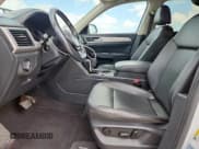 ✅ 2019 Volkswagen Atlas SE • VIN: 1V2DP2CA1KC610809 • Lot: 60941105. Listed on Copart with 56,582 mi. Free auction sales archive from the USA and detailed vehicle history report at DreamBid. Image 7.