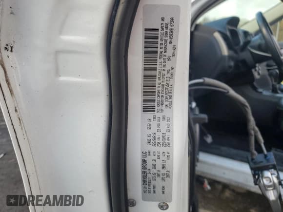 ✅ 2015 Jeep Cherokee Limited • VIN: 1C4PJMDS7FW541213 • Lot: 87415375. Wystawiony na Copart z przebiegiem 100 383 mil. Bezpłatny archiwum sprzedaży aukcyjnych z USA i szczegółowy raport historii pojazdu na DreamBid. Zdjęcie 13.