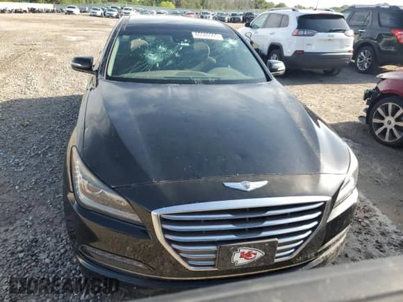 2016 Hyundai Genesis 3.8L z VIN KMHGN4JE1GU135598, wystawiony jako Copart lot #65580905 z przebiegiem 126 734 mil mil oraz Czysty tytuł • Clean title. Historia ofert i sprzedaży dostępna na DreamBid. Obrazek 5.