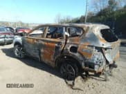 ✅ 2019 Hyundai Santa Fe Ultimate • VIN: 5NMS5CAD3KH054098 • Лот: 36305958. Опубликован ранее на IAAI с пробегом Не указан. Бесплатный доступ к архиву аукционных продаж из США и подробный отчёт об истории автомобиля на DreamBid. Изображение 3.