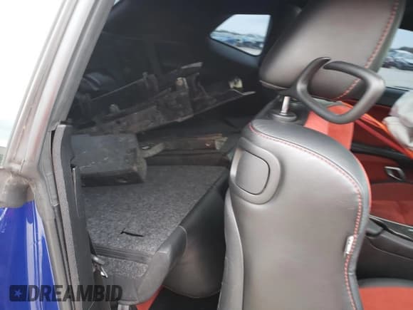 ✅ 2021 Dodge Challenger R/T Scat Pack • VIN: 2C3CDZFJ1MH580662 • Лот: 37158044. Опубликован ранее на Copart с пробегом 27 028 миль. Бесплатный доступ к архиву аукционных продаж из США и подробный отчёт об истории автомобиля на DreamBid. Изображение 11.