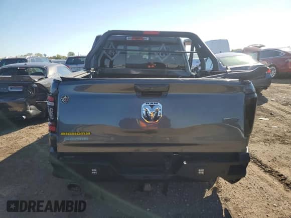 2019 Ram 1500 Big Horn z VIN 1C6SRFFT5KN565232, wystawiony jako Copart lot #85820725 z przebiegiem 75 610 mil mil oraz Szkoda całkowita • Salvage title. Historia ofert i sprzedaży dostępna na DreamBid. Obrazek 6.