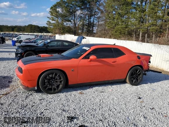 ✅ 2020 Dodge Challenger R/T Scat Pack • VIN: 2C3CDZFJ6LH156778 • Lot: 41816095. Wystawiony na Copart z przebiegiem 119 199 mil. Bezpłatny archiwum sprzedaży aukcyjnych z USA i szczegółowy raport historii pojazdu na DreamBid. Zdjęcie 1.