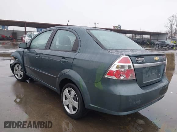 ✅ 2011 Chevrolet Aveo 2LT • VIN: KL1TG5DE3BB159475 • Lot: 41429532. Wystawiony na IAAI z przebiegiem 66 992 mil. Bezpłatny archiwum sprzedaży aukcyjnych z USA i szczegółowy raport historii pojazdu na DreamBid. Zdjęcie 3.