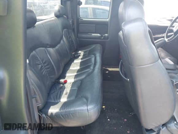 ✅ 1999 Chevrolet Silverado 2500 LS • VIN: 1GCGC29U3XE218776 • Lot: 42138051. Listed on IAAI with 173,626 mi. Free auction sales archive from the USA and detailed vehicle history report at DreamBid. Image 8.