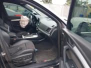 ✅ 2018 Audi SQ5 Premium Plus • VIN: WA1A4AFY5J2008493 • Lot: 42594253. Wystawiony na IAAI z przebiegiem 155 611 mil. Bezpłatny archiwum sprzedaży aukcyjnych z USA i szczegółowy raport historii pojazdu na DreamBid. Zdjęcie 5.