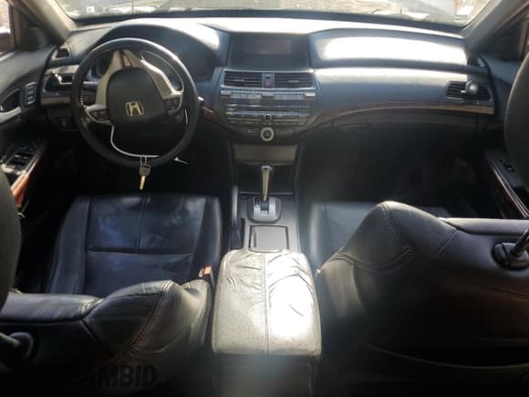 ✅ 2012 Honda Crosstour EX-L • VIN: 5J6TF2H54CL004525 • Лот: 85321585. Опубликован ранее на Copart с пробегом 243 719 миль. Бесплатный доступ к архиву аукционных продаж из США и подробный отчёт об истории автомобиля на DreamBid. Изображение 8.