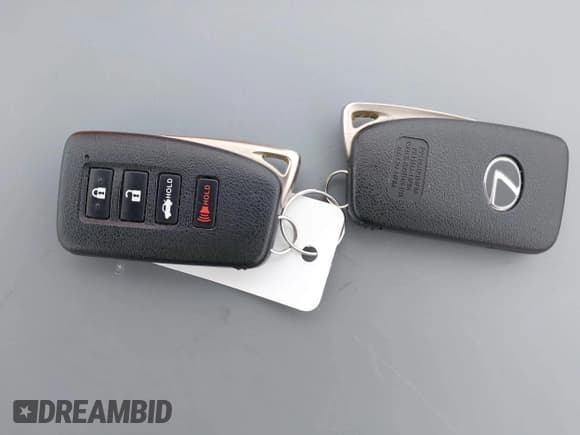 ✅ 2014 Lexus IS 350 • VIN: JTHCE1D22E5005211 • Lot: 43175737. Wystawiony na IAAI z przebiegiem 115 541 mil. Bezpłatny archiwum sprzedaży aukcyjnych z USA i szczegółowy raport historii pojazdu na DreamBid. Zdjęcie 11.