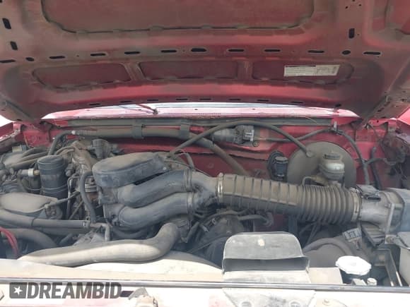 ✅ 1996 Ford Bronco XL • VIN: 1FMEU15N7TLB57947 • Lot: 42500201. Listed on IAAI with 224,982 mi. Free auction sales archive from the USA and detailed vehicle history report at DreamBid. Image 10.