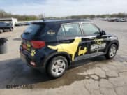 ✅ 2020 Hyundai Venue SE • VIN: KMHRB8A39LU038019 • Lot: 50126315. Wystawiony na Copart z przebiegiem 244 315 mil. Bezpłatny archiwum sprzedaży aukcyjnych z USA i szczegółowy raport historii pojazdu na DreamBid. Zdjęcie 3.