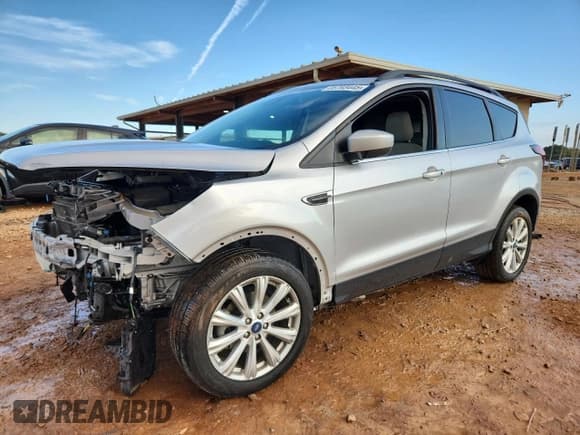 ✅ 2019 Ford Escape SEL • VIN: 1FMCU0HD4KUB45137 • Lot: 85703445. Listed on Copart with Not provided. Free auction sales archive from the USA and detailed vehicle history report at DreamBid. Image 1.