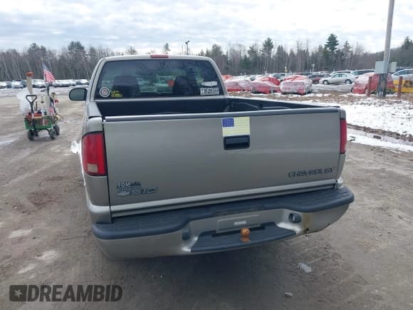 ✅ 2002 Chevrolet S-10 Fleet • VIN: 1GCCS195128132393 • Лот: 41861016. Опубликован ранее на IAAI с пробегом 128 541 миль. Бесплатный доступ к архиву аукционных продаж из США и подробный отчёт об истории автомобиля на DreamBid. Изображение 15.