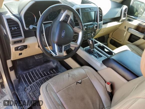 ✅ 2017 Ford F-150 XL • VIN: 1FTEW1EG7HFB18152 • Lot: 90684005. Listed on Copart with Not provided. Free auction sales archive from the USA and detailed vehicle history report at DreamBid. Image 8.