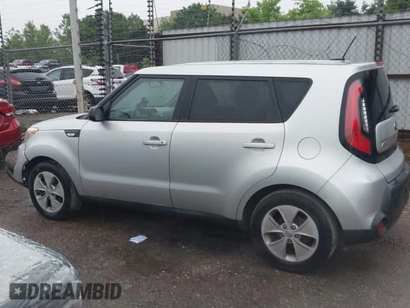 ✅ 2014 Kia Soul • VIN: KNDJN2A24E7705299 • Lot: 42198202. Listed on IAAI with 154,574 mi. Free auction sales archive from the USA and detailed vehicle history report at DreamBid. Image 14.