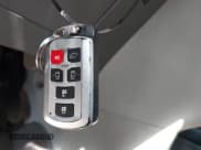 ✅ 2012 Toyota Sienna XLE • VIN: 5TDDK3DC1CS032510 • Лот: 43213382. Опубликован ранее на IAAI с пробегом 200 489 миль. Бесплатный доступ к архиву аукционных продаж из США и подробный отчёт об истории автомобиля на DreamBid. Изображение 11.