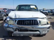 ✅ 2002 Toyota Tacoma PreRunner • VIN: 5TESM92N32Z883802 • Lot: 41949270. Wystawiony na IAAI z przebiegiem 219 690 mil. Bezpłatny archiwum sprzedaży aukcyjnych z USA i szczegółowy raport historii pojazdu na DreamBid. Zdjęcie 12.