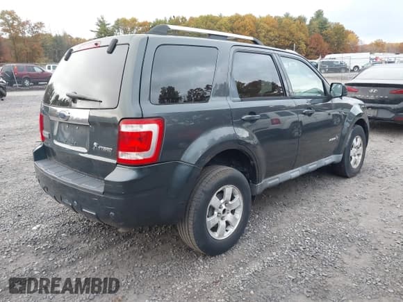 ✅ 2009 Ford Escape Hybrid • VIN: 1FMCU49349KB93739 • Лот: 43514245. Опубликован ранее на IAAI с пробегом 128 350 миль. Бесплатный доступ к архиву аукционных продаж из США и подробный отчёт об истории автомобиля на DreamBid. Изображение 4.