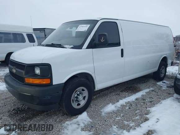✅ 2017 Chevrolet Express Cargo • VIN: 1GCWGBFF7H1222263 • Lot: 43569326. Listed on IAAI with 327,493 mi. Free auction sales archive from the USA and detailed vehicle history report at DreamBid. Image 2.