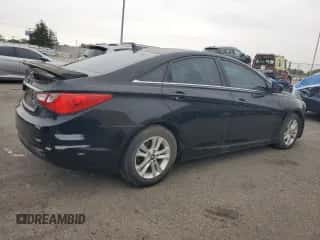 2011 Hyundai Sonata GLS z VIN 5NPEB4AC3BH016196, wystawiony jako Copart lot #82300585 z przebiegiem 74 459 mil mil oraz Czysty tytuł • Clean title. Historia ofert i sprzedaży dostępna na DreamBid. Obrazek 3.