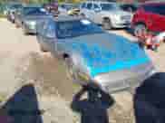 ✅ 1987 Chevrolet Corvette • VIN: 1G1YY2181H5108873 • Lot: 43511272. Wystawiony na IAAI z przebiegiem 84 434 mil. Bezpłatny archiwum sprzedaży aukcyjnych z USA i szczegółowy raport historii pojazdu na DreamBid. Zdjęcie 1.