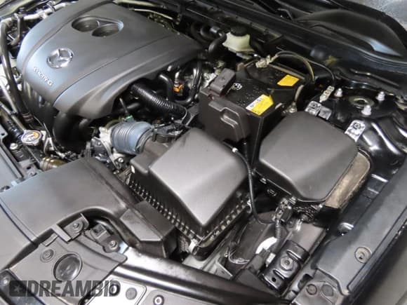 ✅ 2021 Mazda 3 Select • VIN: JM1BPAKL7M1336164 • Лот: 84984585. Опубликован ранее на Copart с пробегом Не указан. Бесплатный доступ к архиву аукционных продаж из США и подробный отчёт об истории автомобиля на DreamBid. Изображение 7.