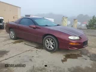 2002 Chevrolet Camaro z VIN 2G1FP22K622114465, wystawiony jako Copart lot #43578235 z przebiegiem 138 920 mil mil oraz Czysty tytuł • Clean title. Historia ofert i sprzedaży dostępna na DreamBid. Obrazek 4.