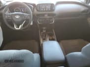 ✅ 2019 Hyundai Santa Fe SE • VIN: 5NMS23AD0KH066718 • Lot: 84984575. Wystawiony na Copart z przebiegiem 103 824 mil. Bezpłatny archiwum sprzedaży aukcyjnych z USA i szczegółowy raport historii pojazdu na DreamBid. Zdjęcie 8.