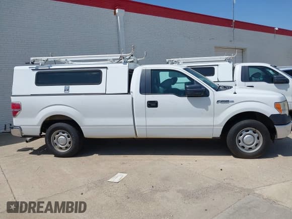 ✅ 2012 Ford F-150 XL • VIN: 1FTMF1CM7CKE24675 • Лот: 41884476. Опубликован ранее на IAAI с пробегом 127 455 миль. Бесплатный доступ к архиву аукционных продаж из США и подробный отчёт об истории автомобиля на DreamBid. Изображение 13.