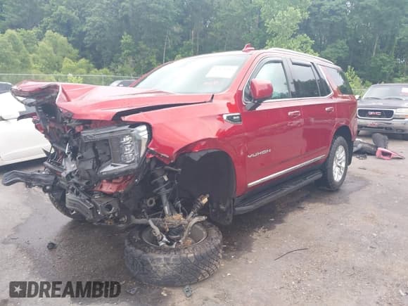 ✅ 2021 GMC Yukon SLT • VIN: 1GKS2BKD4MR448858 • Lot: 42179393. Listed on IAAI with 85,987 mi. Free auction sales archive from the USA and detailed vehicle history report at DreamBid. Image 21.