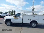 ✅ 2017 Chevrolet Silverado 2500HD Work Truck • VIN: 1GB0CUEG4HZ274141 • Лот: 41436022. Опубликован ранее на IAAI с пробегом 110 774 миль. Бесплатный доступ к архиву аукционных продаж из США и подробный отчёт об истории автомобиля на DreamBid. Изображение 14.