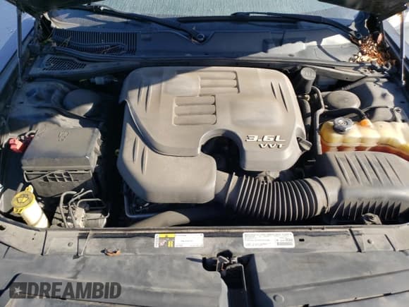 ✅ 2014 Dodge Challenger Rallye Redline • VIN: 2C3CDYAG7EH206631 • Lot: 84838384. Wystawiony na Copart z przebiegiem 177 828 mil. Bezpłatny archiwum sprzedaży aukcyjnych z USA i szczegółowy raport historii pojazdu na DreamBid. Zdjęcie 12.