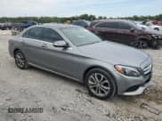 ✅ 2015 Mercedes-Benz C 300 Luxury • VIN: 55SWF4KB9FU059023 • Lot: 71864575. Wystawiony na Copart z przebiegiem 63 084 mil. Bezpłatny archiwum sprzedaży aukcyjnych z USA i szczegółowy raport historii pojazdu na DreamBid. Zdjęcie 4.