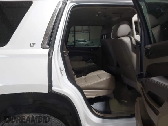 ✅ 2017 Chevrolet Tahoe LT • VIN: 1GNSCBKC8HR231679 • Lot: 42244271. Listed on IAAI with 139,222 mi. Free auction sales archive from the USA and detailed vehicle history report at DreamBid. Image 8.