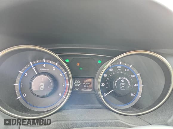 ✅ 2012 Hyundai Sonata SE • VIN: 5NPEC4AB3CH407757 • Lot: 85852955. Listed on Copart with 46,526 mi. Free auction sales archive from the USA and detailed vehicle history report at DreamBid. Image 9.