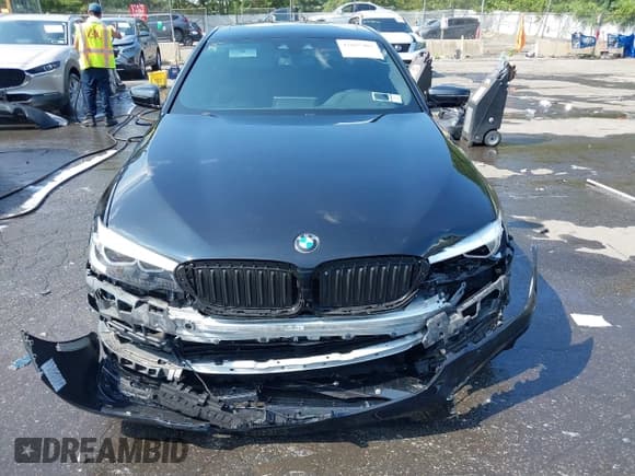 ✅ 2019 BMW 5 Series 530i xDrive • VIN: WBAJA7C51KWC77807 • Lot: 42695407. Listed on IAAI with 74,747 mi. Free auction sales archive from the USA and detailed vehicle history report at DreamBid. Image 6.