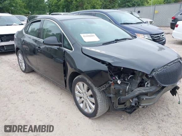 ✅ 2016 Buick Verano • VIN: 1G4PP5SK4G4154649 • Lot: 42498809. Wystawiony na IAAI z przebiegiem 68 912 mil. Bezpłatny archiwum sprzedaży aukcyjnych z USA i szczegółowy raport historii pojazdu na DreamBid. Zdjęcie 1.