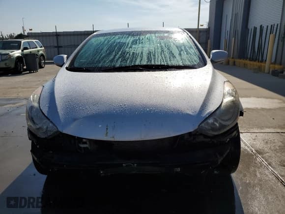 ✅ 2013 Hyundai Elantra GLS • VIN: KMHDH4AEXDU792700 • Lot: 80726745. Listed on Copart with 141,126 mi. Free auction sales archive from the USA and detailed vehicle history report at DreamBid. Image 5.