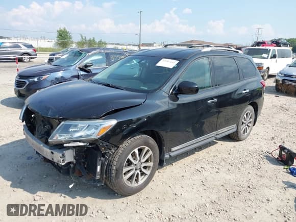 ✅ 2013 Nissan Pathfinder SV • VIN: 5N1AR2MM0DC659392 • Лот: 42937431. Опубликован ранее на IAAI с пробегом 225 518 миль. Бесплатный доступ к архиву аукционных продаж из США и подробный отчёт об истории автомобиля на DreamBid. Изображение 2.