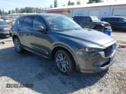 ✅ 2024 Mazda CX-5 S Premium • VIN: JM3KFBDL7R0474670 • Lot: 42460260. Wystawiony na IAAI z przebiegiem 2 711 mil. Bezpłatny archiwum sprzedaży aukcyjnych z USA i szczegółowy raport historii pojazdu na DreamBid. Zdjęcie 1.