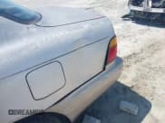 ✅ 1994 Toyota Corolla Deluxe • VIN: 2T1AE09B2RC059077 • Lot: 42010298. Wystawiony na IAAI z przebiegiem 408 200 mil. Bezpłatny archiwum sprzedaży aukcyjnych z USA i szczegółowy raport historii pojazdu na DreamBid. Zdjęcie 6.