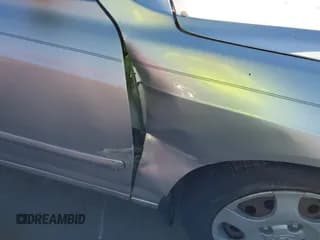 ✅ 2003 Hyundai Elantra GLS • VIN: KMHDN45D63U553542 • Lot: 42032294. Wystawiony na IAAI z przebiegiem 164 210 mil. Bezpłatny archiwum sprzedaży aukcyjnych z USA i szczegółowy raport historii pojazdu na DreamBid. Zdjęcie 6.