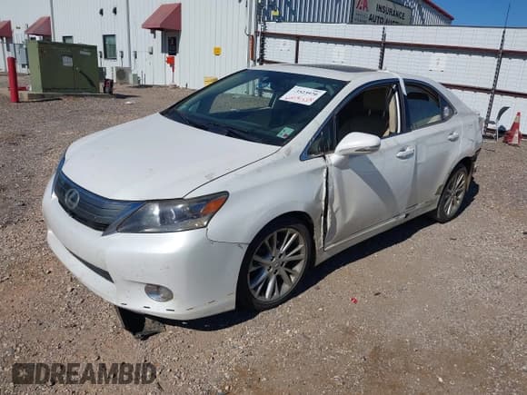 ✅ 2010 Lexus HS 250h Premium • VIN: JTHBB1BA9A2013218 • Lot: 43523970. Wystawiony na IAAI z przebiegiem Nie podano. Bezpłatny archiwum sprzedaży aukcyjnych z USA i szczegółowy raport historii pojazdu na DreamBid. Zdjęcie 2.
