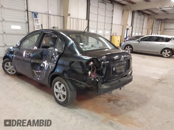 ✅ 2010 Hyundai Accent GLS • VIN: KMHCN4AC8AU517843 • Лот: 41369718. Опубликован ранее на IAAI с пробегом 86 338 миль. Бесплатный доступ к архиву аукционных продаж из США и подробный отчёт об истории автомобиля на DreamBid. Изображение 3.