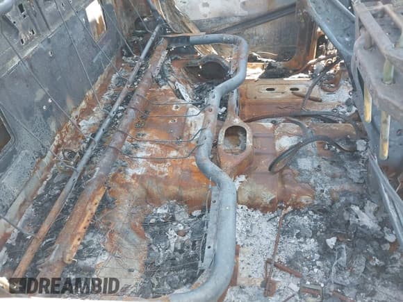 ✅ 2019 Ram 2500 Big Horn • VIN: 3C6UR5DL2KG544059 • Лот: 42500250. Опубликован ранее на IAAI с пробегом Не указан. Бесплатный доступ к архиву аукционных продаж из США и подробный отчёт об истории автомобиля на DreamBid. Изображение 8.