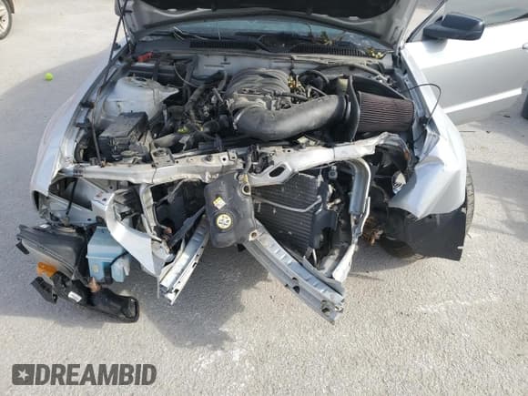 ✅ 2006 Ford Mustang GT Deluxe • VIN: 1ZVHT82H365203176 • Lot: 91623475. Listed on Copart with 122,497 mi. Free auction sales archive from the USA and detailed vehicle history report at DreamBid. Image 11.