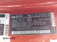 ✅ 2011 MINI Convertible S • VIN: WMWZP3C52BTX83591 • Lot: 43003732. Wystawiony na IAAI z przebiegiem 67 915 mil. Bezpłatny archiwum sprzedaży aukcyjnych z USA i szczegółowy raport historii pojazdu na DreamBid. Zdjęcie 9.