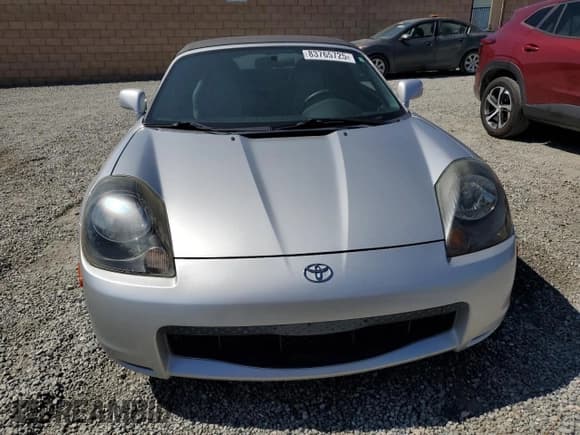 ✅ 2001 Toyota MR2 • VIN: JTDFR320210033226 • Lot: 83765725. Listed on Copart with 106,242 mi. Free auction sales archive from the USA and detailed vehicle history report at DreamBid. Image 5.