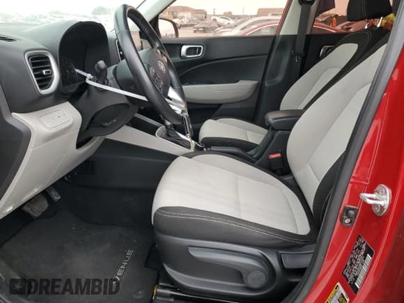 ✅ 2021 Hyundai Venue SEL • VIN: KMHRC8A33MU073251 • Лот: 84479484. Опубликован ранее на Copart с пробегом 59 012 миль. Бесплатный доступ к архиву аукционных продаж из США и подробный отчёт об истории автомобиля на DreamBid. Изображение 7.